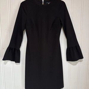 Tommy Hilfiger Women Dress Size 2 Black Boatneck/Round Bell/Sleeve Trim Classic